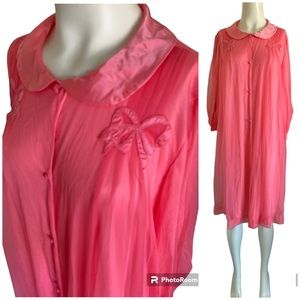 Vintage 60’s Gossard  Artemis Hot Pink Chiffon Nightgown Robe Sz M